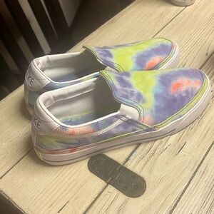 Women’s Nike tie dye slip ons